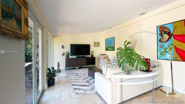 $1,150,000 | 4915 Alhambra Circle, Coral Gables, FL 33146