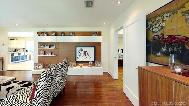 $1,150,000 | 4915 Alhambra Circle, Coral Gables, FL 33146