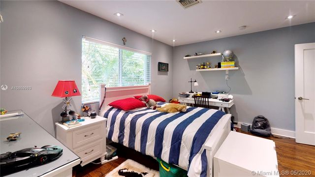 $1,150,000 | 4915 Alhambra Circle, Coral Gables, FL 33146