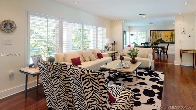 $1,150,000 | 4915 Alhambra Circle, Coral Gables, FL 33146