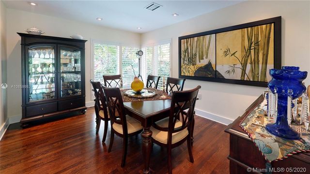 $1,150,000 | 4915 Alhambra Circle, Coral Gables, FL 33146