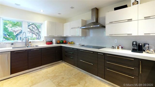 $1,150,000 | 4915 Alhambra Circle, Coral Gables, FL 33146