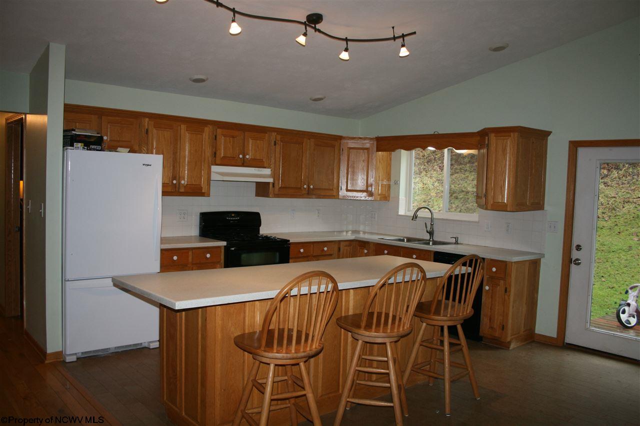 996 Taylor Drain Road West Union, WV 26456 - Photo 4 of 20 Gallery Image 4