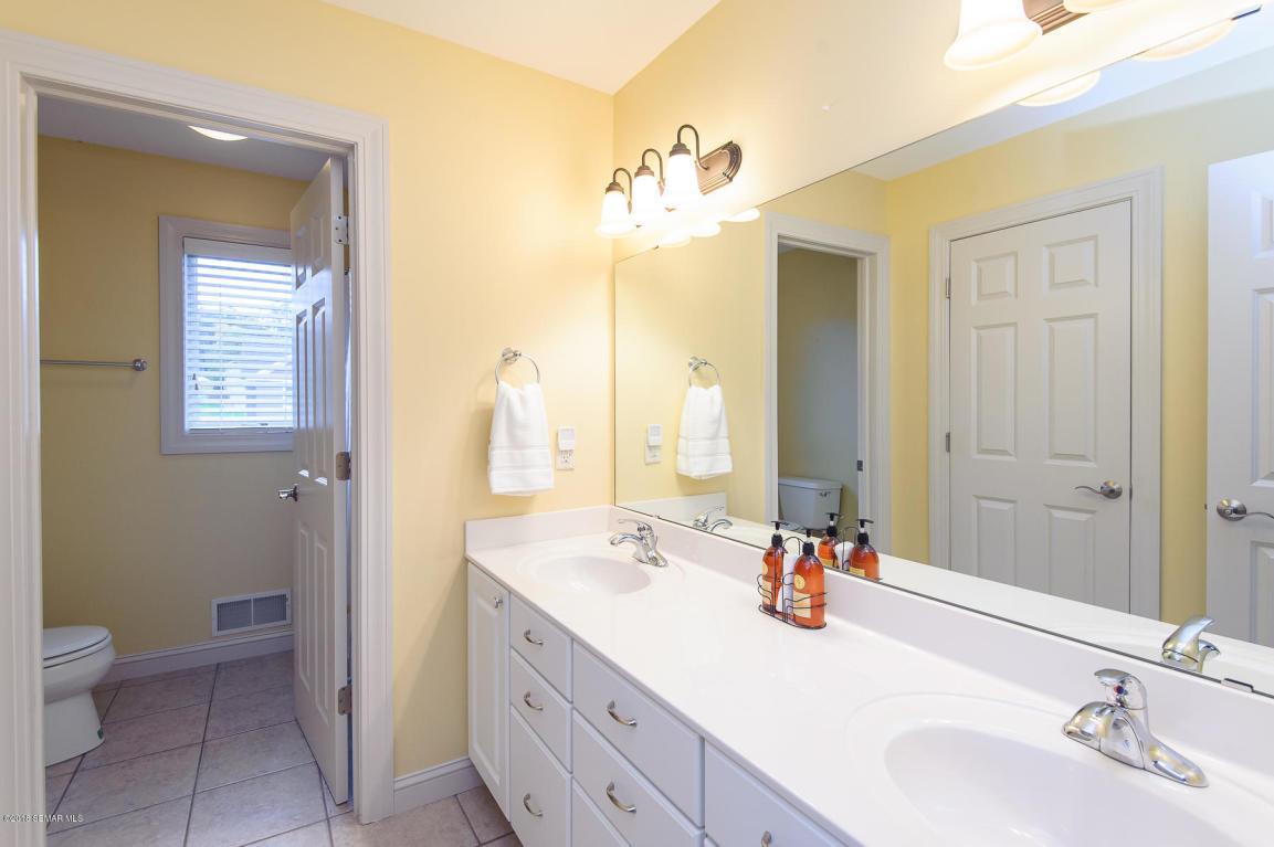2133 Hill Place Southwest Rochester, MN 55902 - Photo 41 of 52