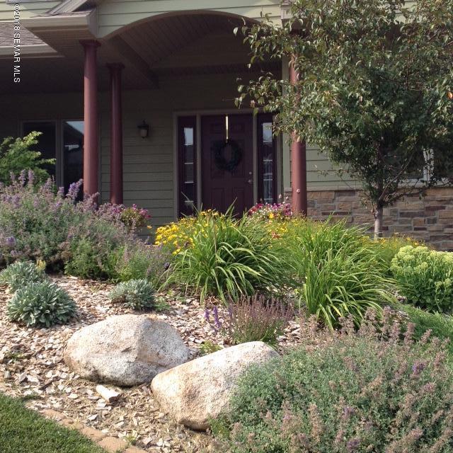 2133 Hill Place Southwest Rochester, MN 55902 - Photo 6 of 52