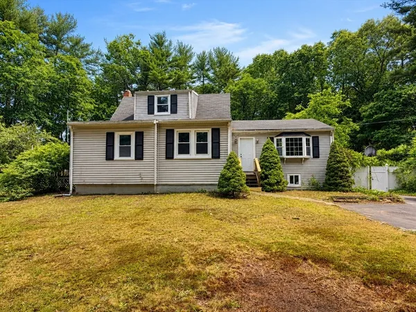 $449,900 | 23 Cranberry Road, Pembroke, MA 02359