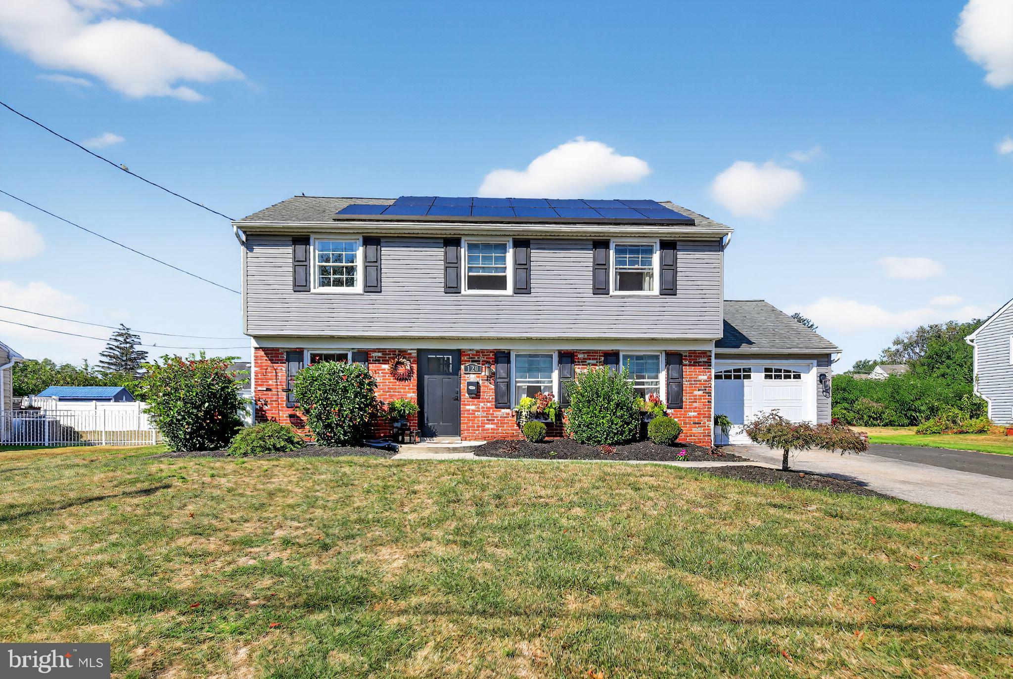 120 Meadowlark Road Stratford, NJ 08084 - Photo 1 of 31 Gallery Image 1