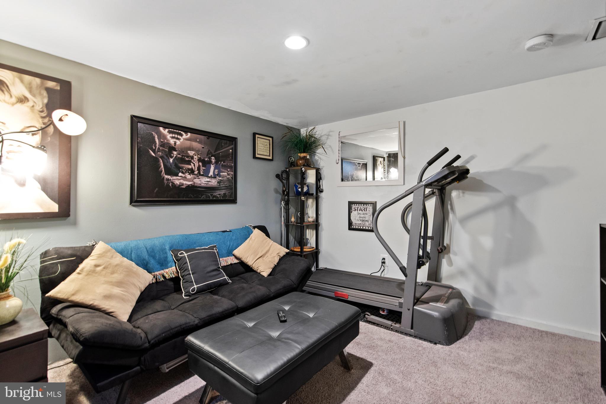 617 South 7th Street, Unit B Philadelphia, PA 19147 - Photo 13 of 15