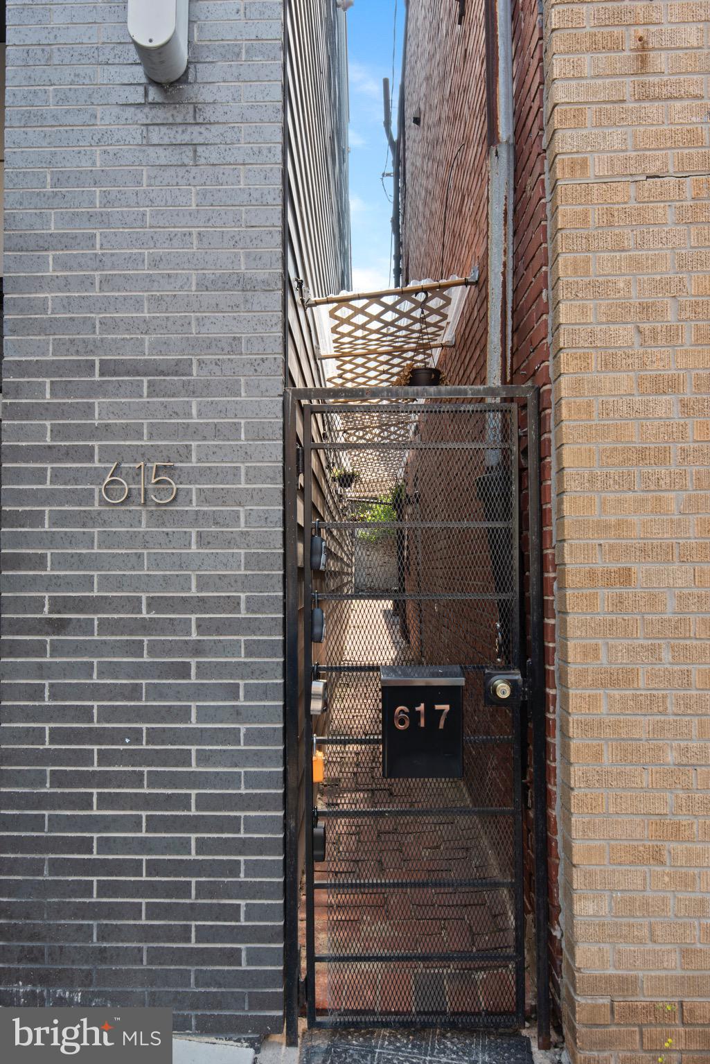 617 South 7th Street, Unit B Philadelphia, PA 19147 - Photo 14 of 15