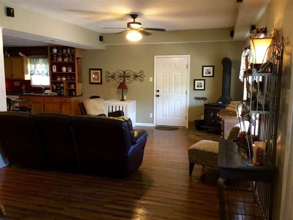 10 Suttles Road Iva, SC 29655 - Photo 14 of 18
