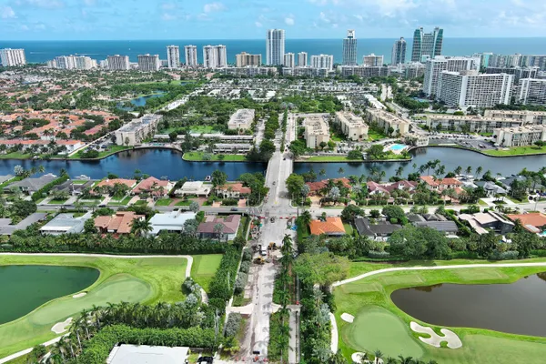 $1,600 | 1450 Atlantic Shores Boulevard, Unit 312, Hallandale Beach, FL 33009