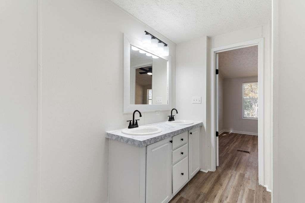 27 Shasta Drive Lyman, SC 29365 - Photo 9 of 24