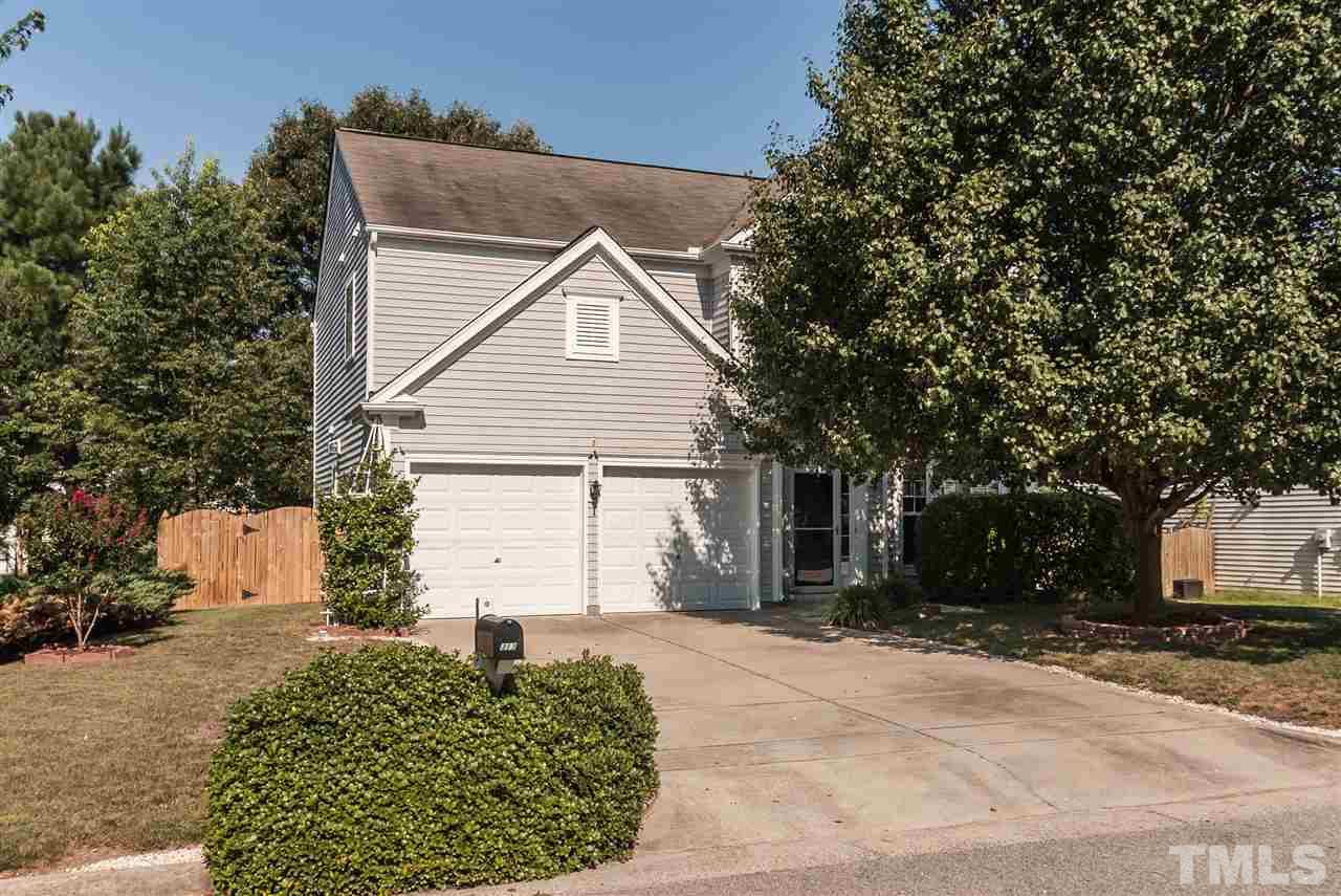 313 Grassy Point Road Apex, NC 27502 - Photo 2 of 25 Gallery Image 2