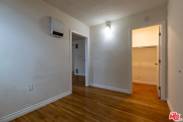 $3,200 | 11133 Rose Avenue, Unit 15, Los Angeles, CA 90034