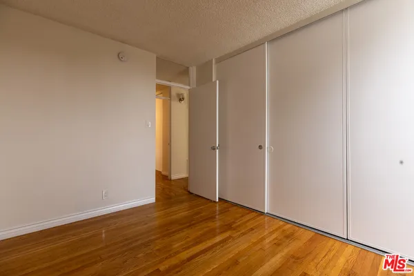 $2,980 | 11133 Rose Avenue, Unit 15, Los Angeles, CA 90034