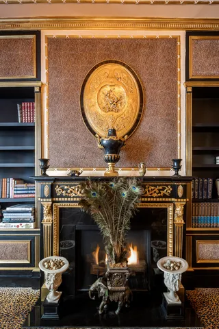 $17,900,000 | 10 East 64th Street | Lenox Hill