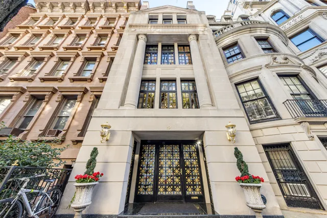 $17,900,000 | 10 East 64th Street | Lenox Hill