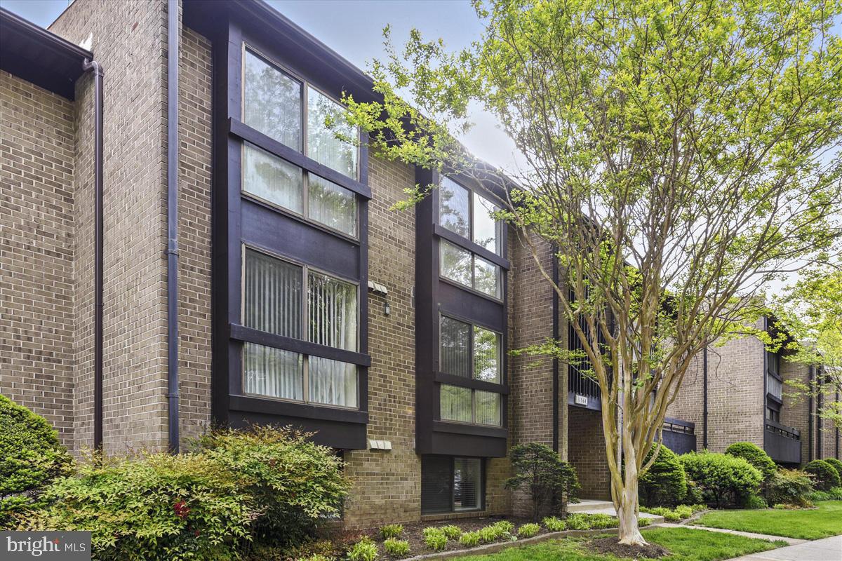11564 Rolling Green Court, Unit 201 Reston, VA 20191 - Photo 28 of 29 Woodwinds Two -- Enjoy All of Reston's Amenities
