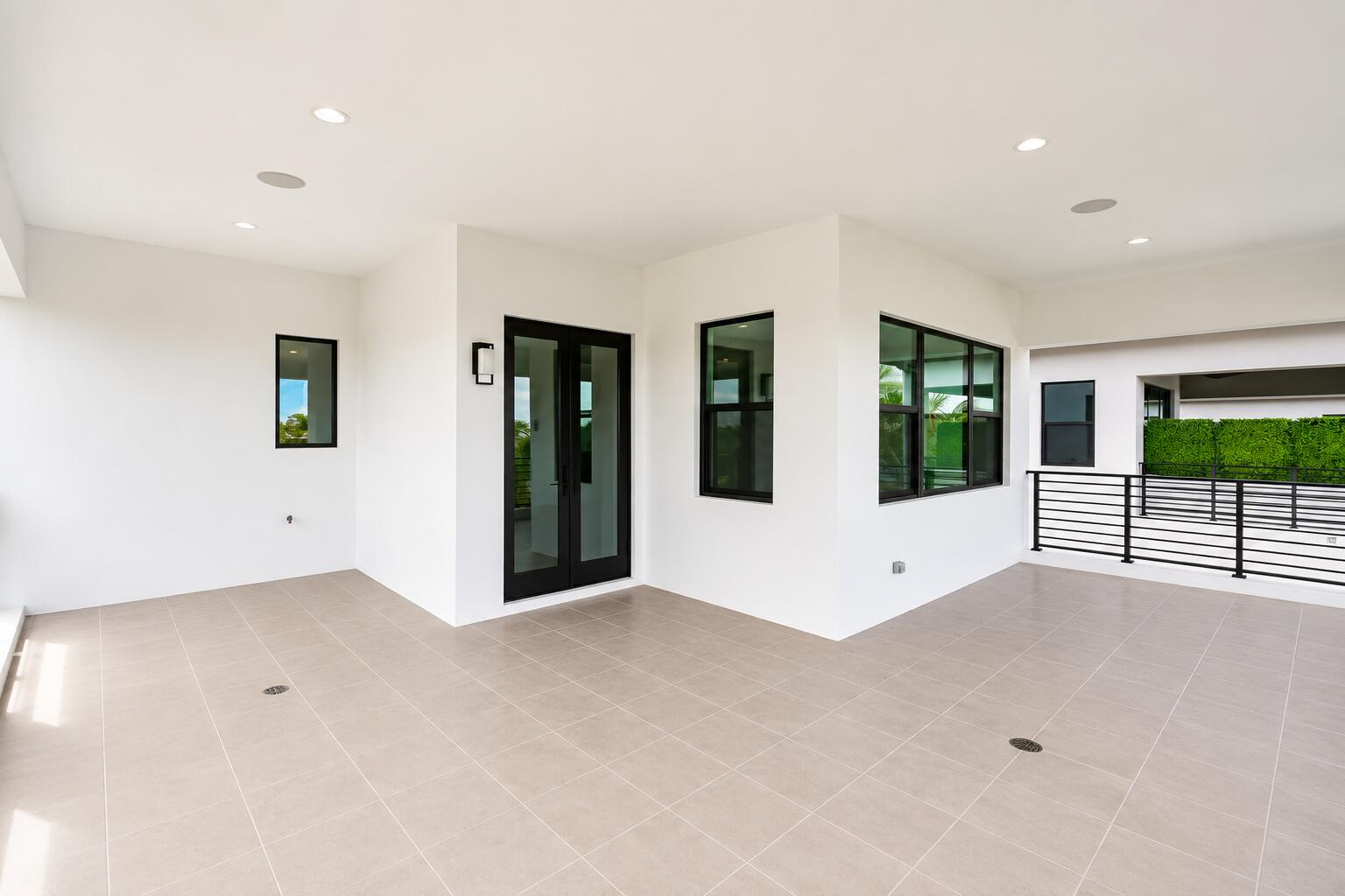 17240 Carretto Court Boca Raton, FL 33496 - Photo 10 of 13 17240 Carretto Court