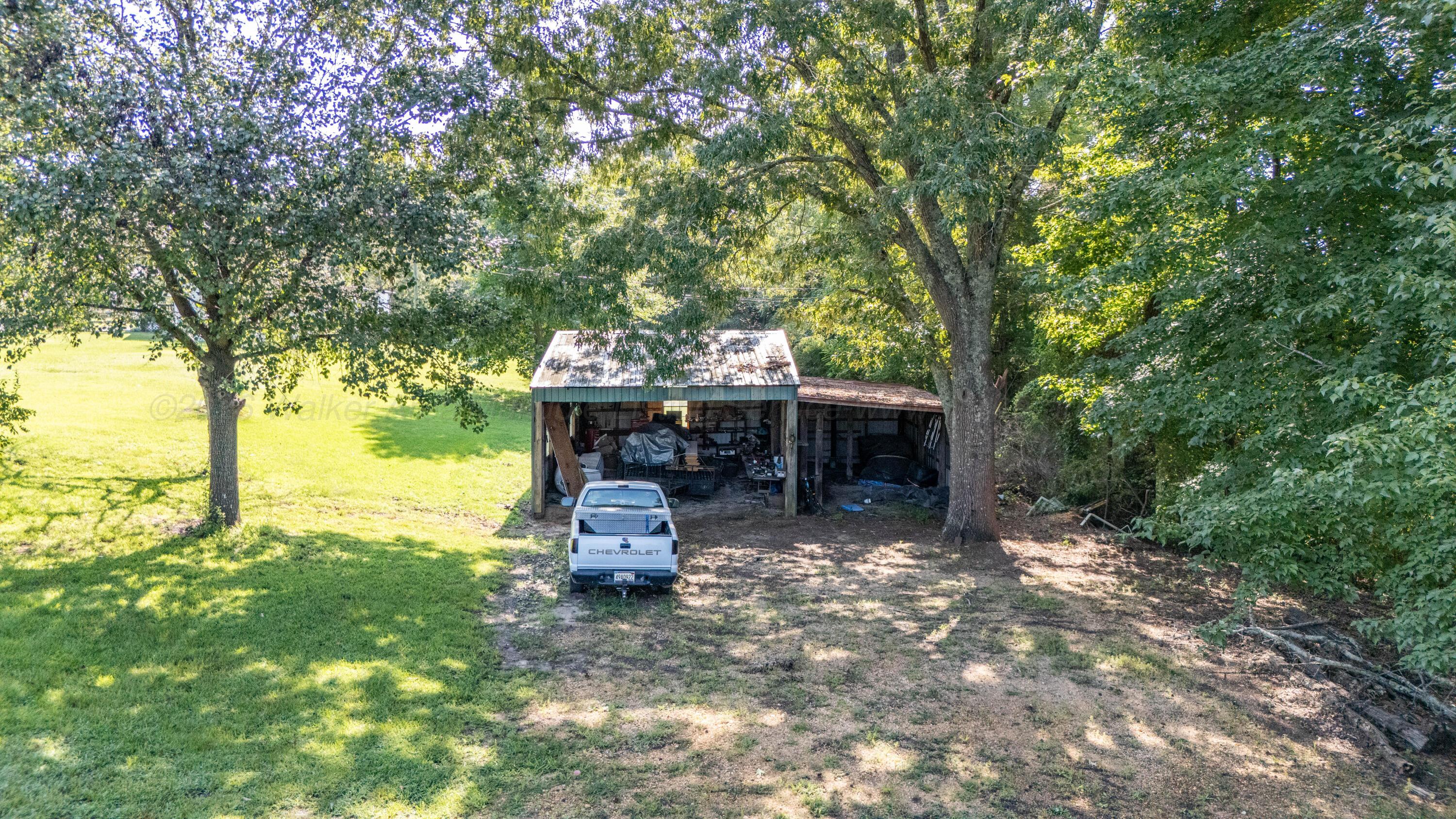 275 Garage Road Hamilton, AL 35570 - Photo 28 of 33 Gallery Image 28