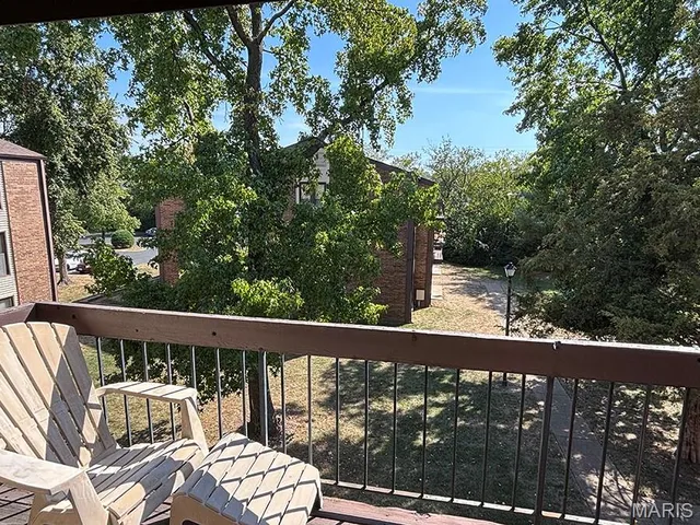 $91,500 | 4248 Kay Lane, Unit 9, St. Louis, MO 63123
