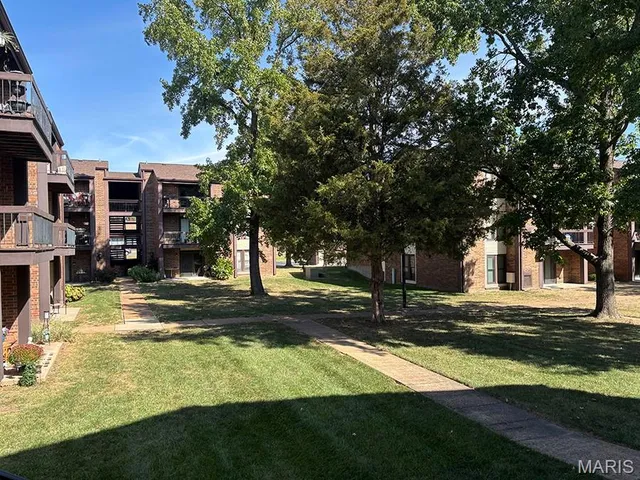 $91,500 | 4248 Kay Lane, Unit 9, St. Louis, MO 63123