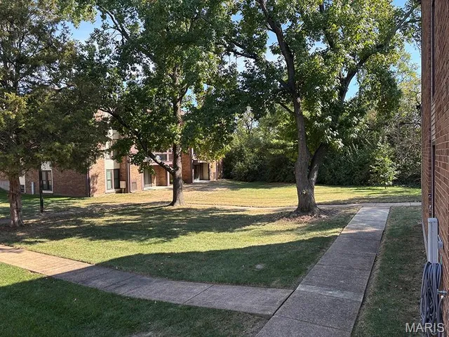 $91,500 | 4248 Kay Lane, Unit 9, St. Louis, MO 63123