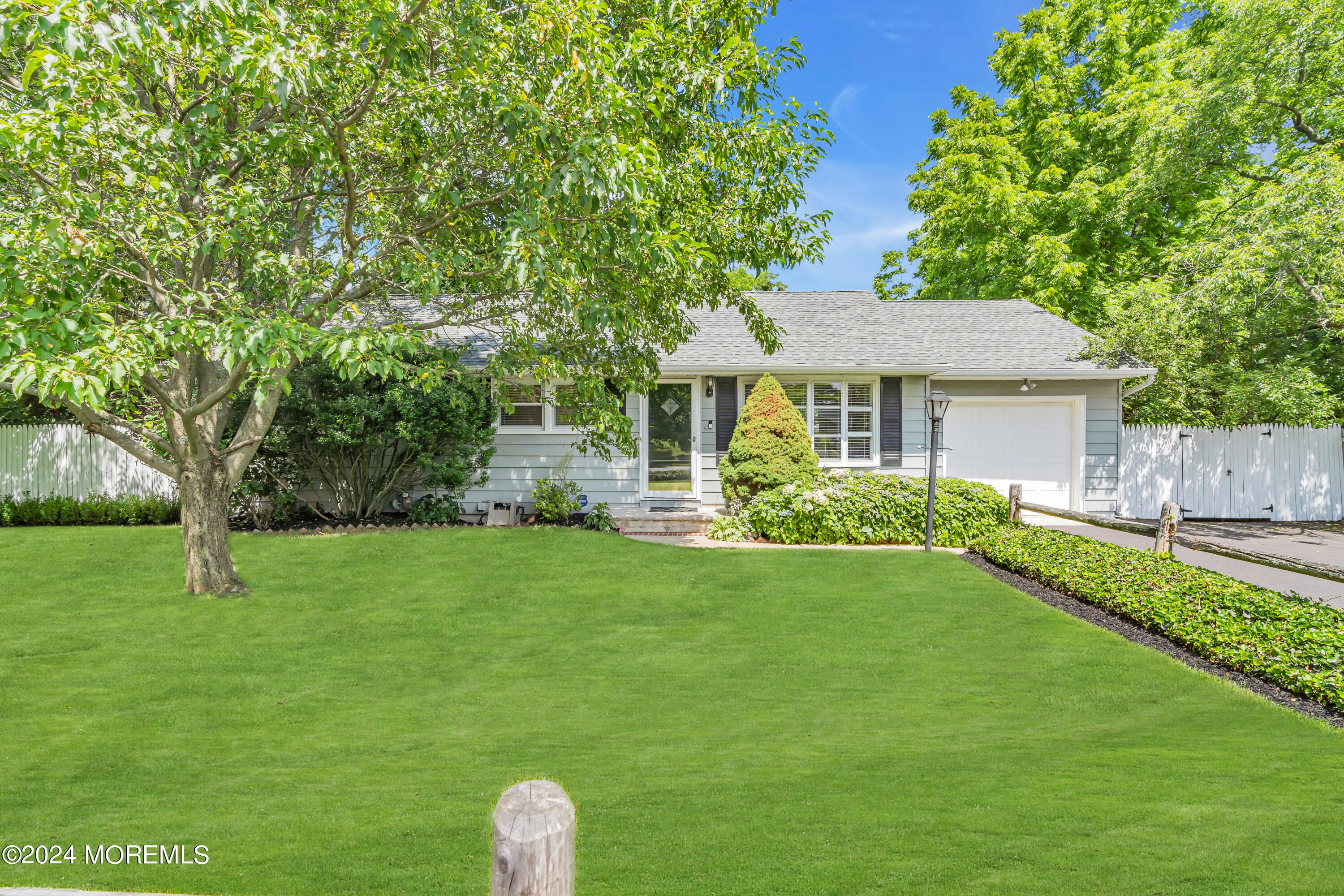 591 Wayside Road Neptune Township, NJ 07753 - Photo 1 of 51 004_dsc02749-1