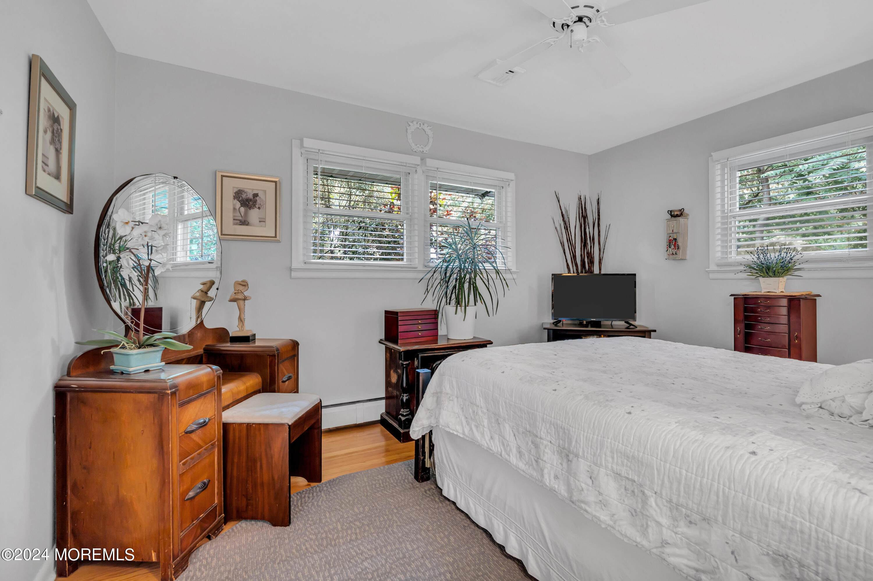 591 Wayside Road Neptune Township, NJ 07753 - Photo 29 of 51 029_dsc02549