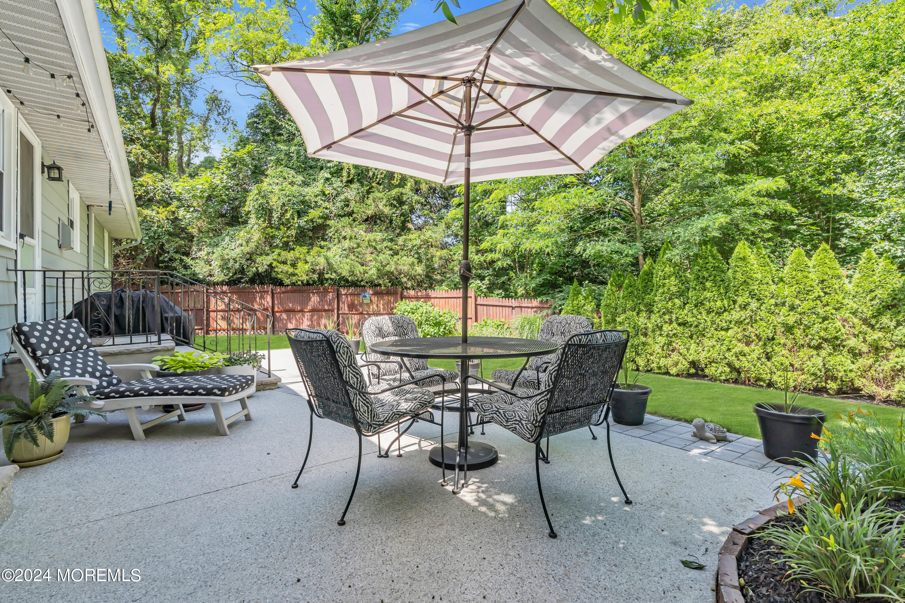591 Wayside Road Neptune Township, NJ 07753 - Photo 40 of 51 035_dsc02709-1