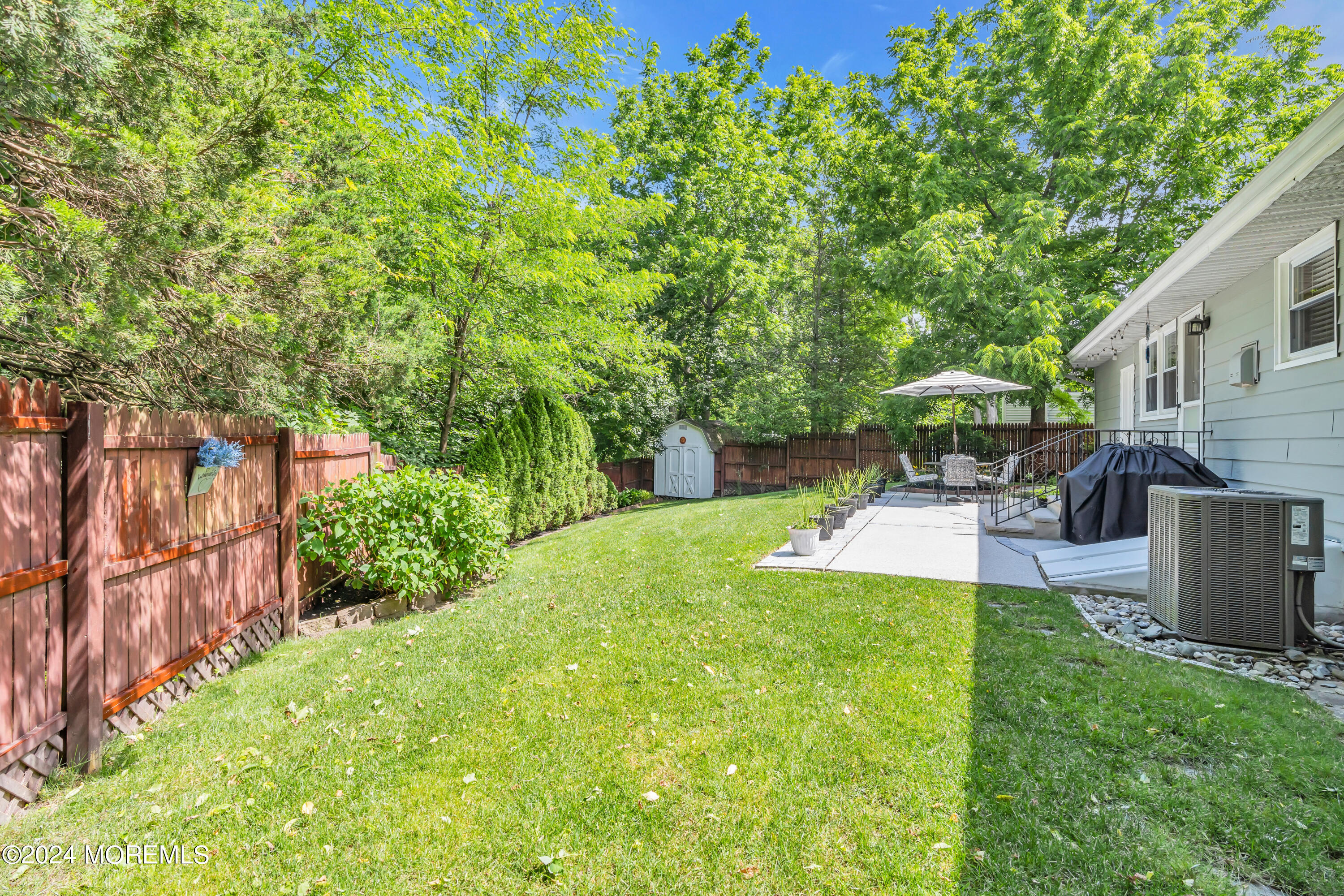 591 Wayside Road Neptune Township, NJ 07753 - Photo 46 of 51 044_dsc02719