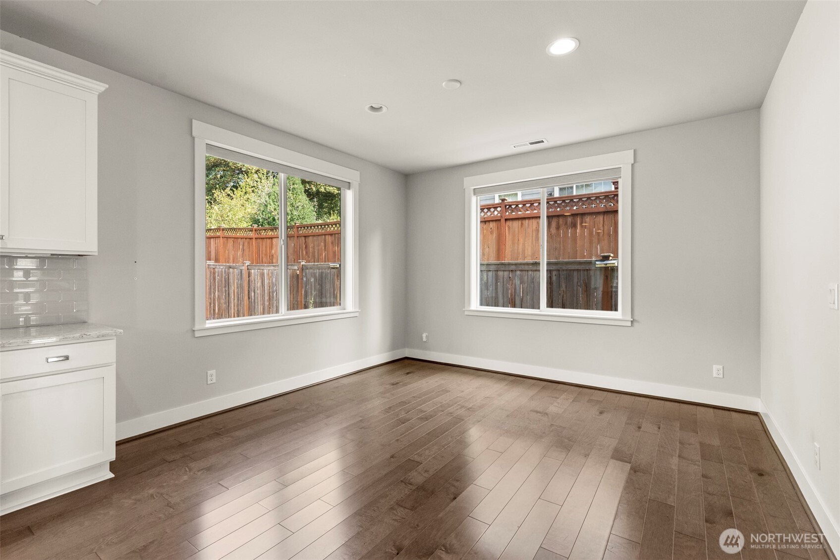 9818 Northeast 162nd Street Bothell, WA 98011 - Photo 7 of 37 Gallery Image 7