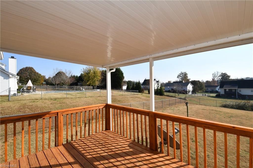 363 Central Oaks Road Clemmons, NC 27012 - Photo 11 of 15 Gallery Image 11