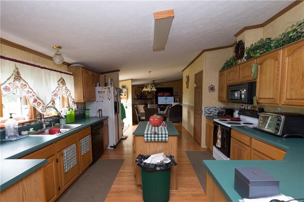 183 Calderwood Road Washington, ME 04574 - Photo 5 of 26 Photo