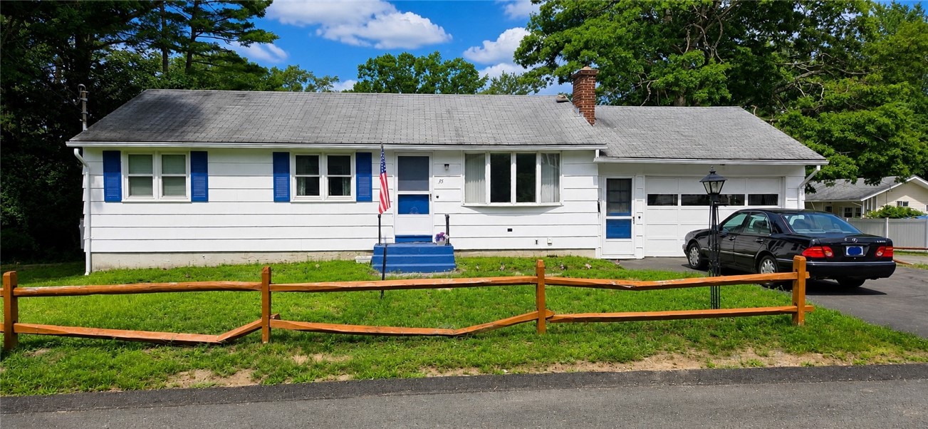 35 Williams Street Coventry, RI 02816 - Photo 1 of 8