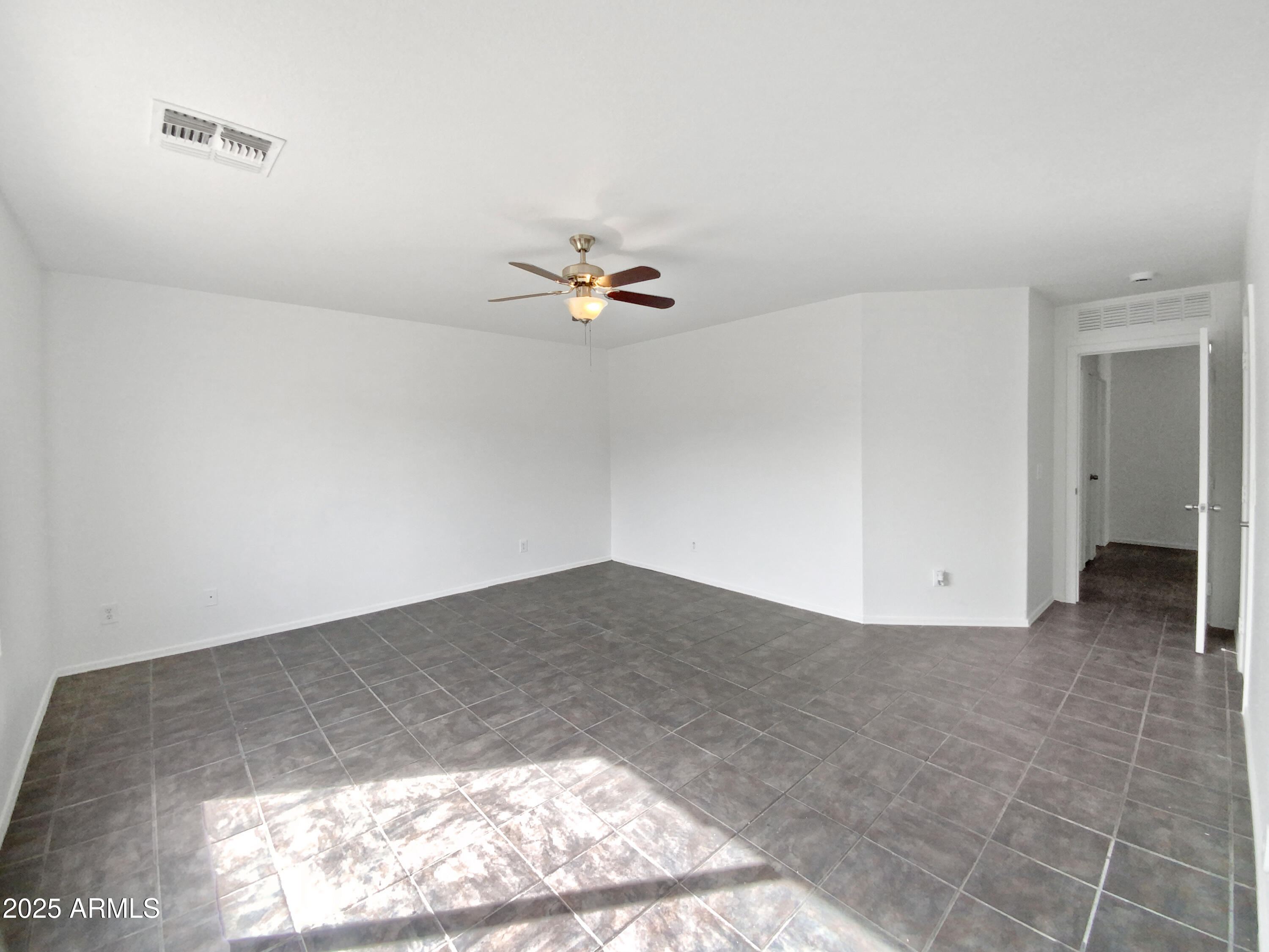 1639 East Desert Rose Trail San Tan Valley, AZ 85143 - Photo 12 of 18 listing_11