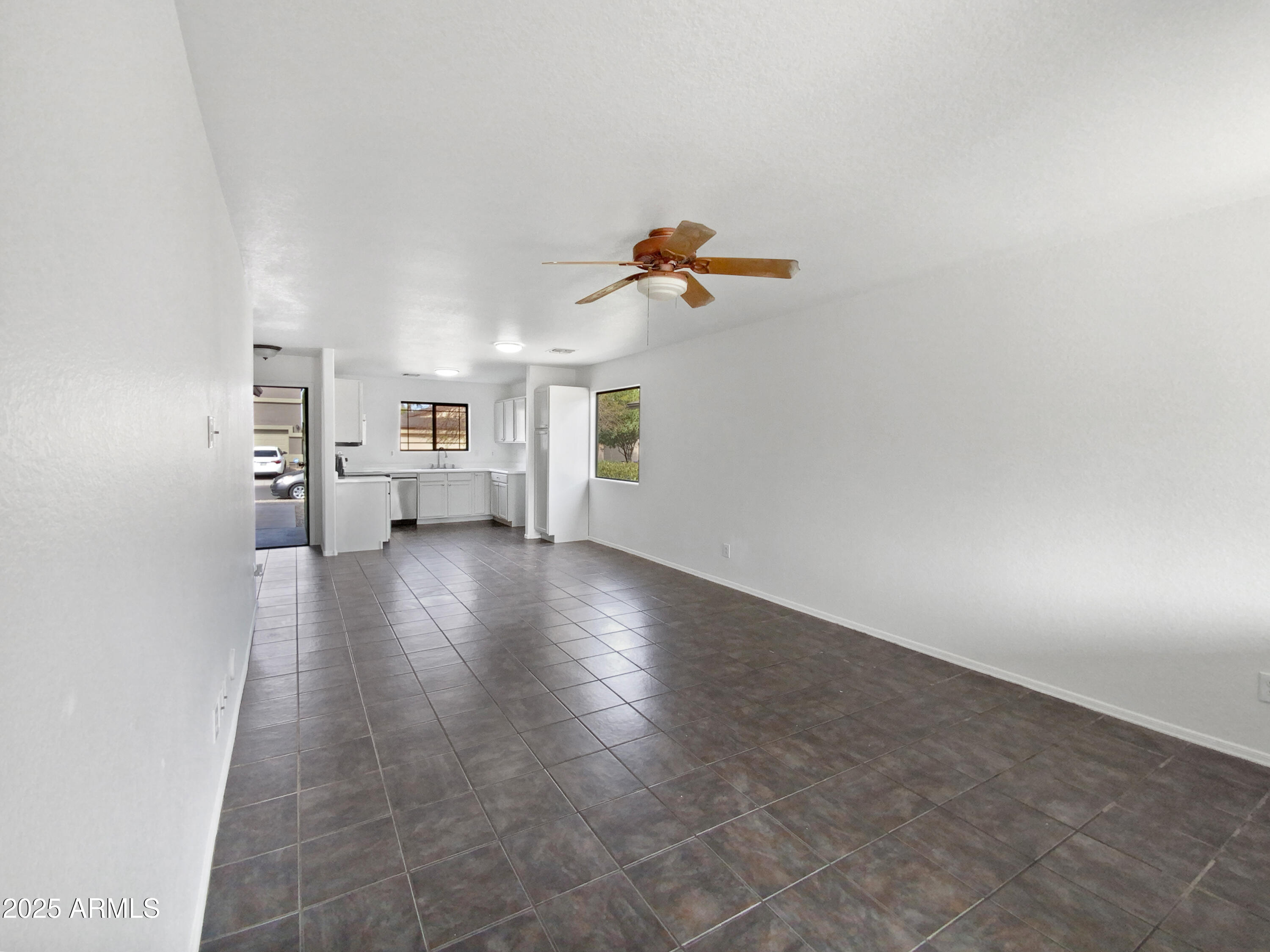 1639 East Desert Rose Trail San Tan Valley, AZ 85143 - Photo 13 of 18 listing_12