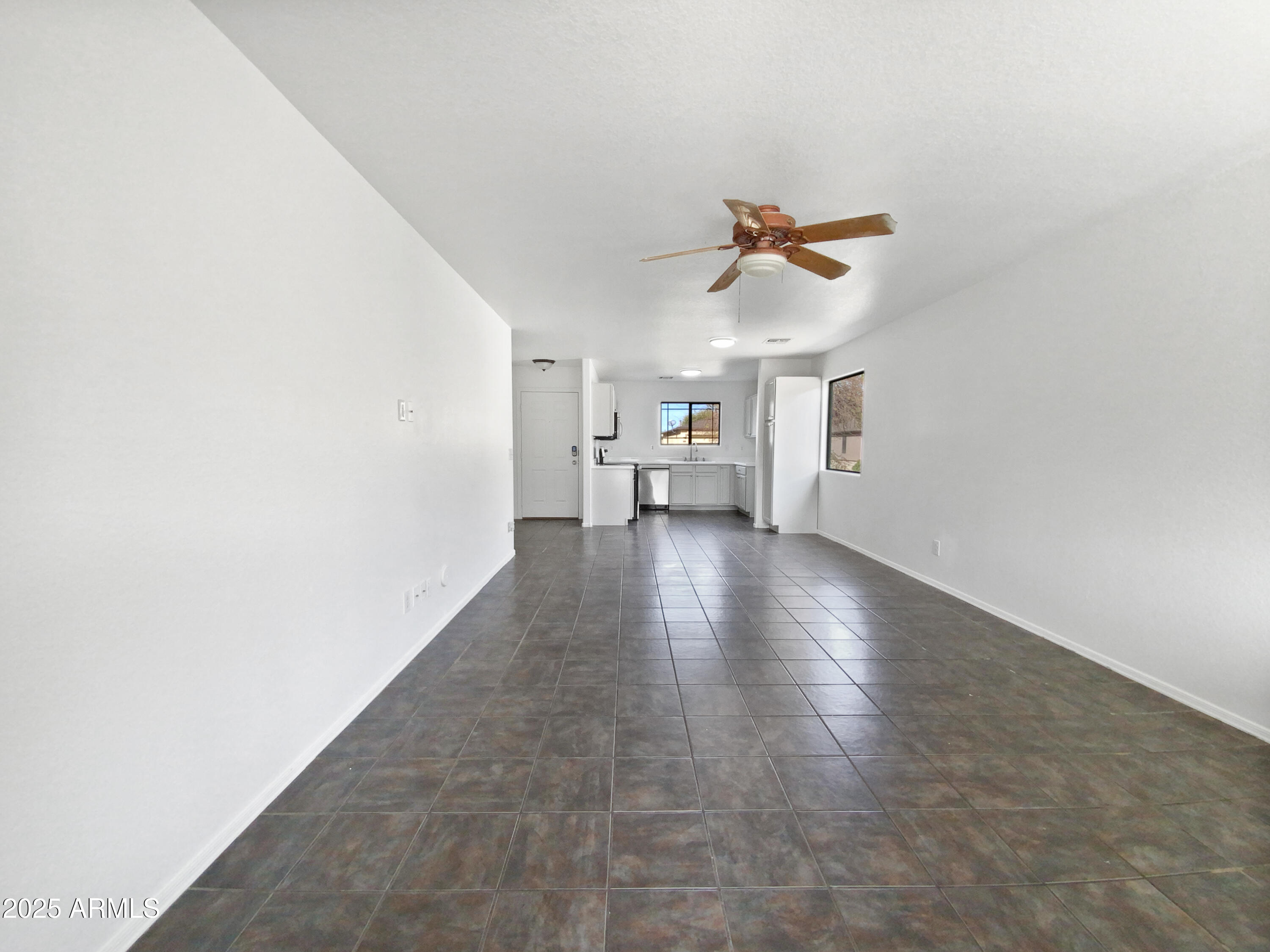 1639 East Desert Rose Trail San Tan Valley, AZ 85143 - Photo 17 of 18 listing_16