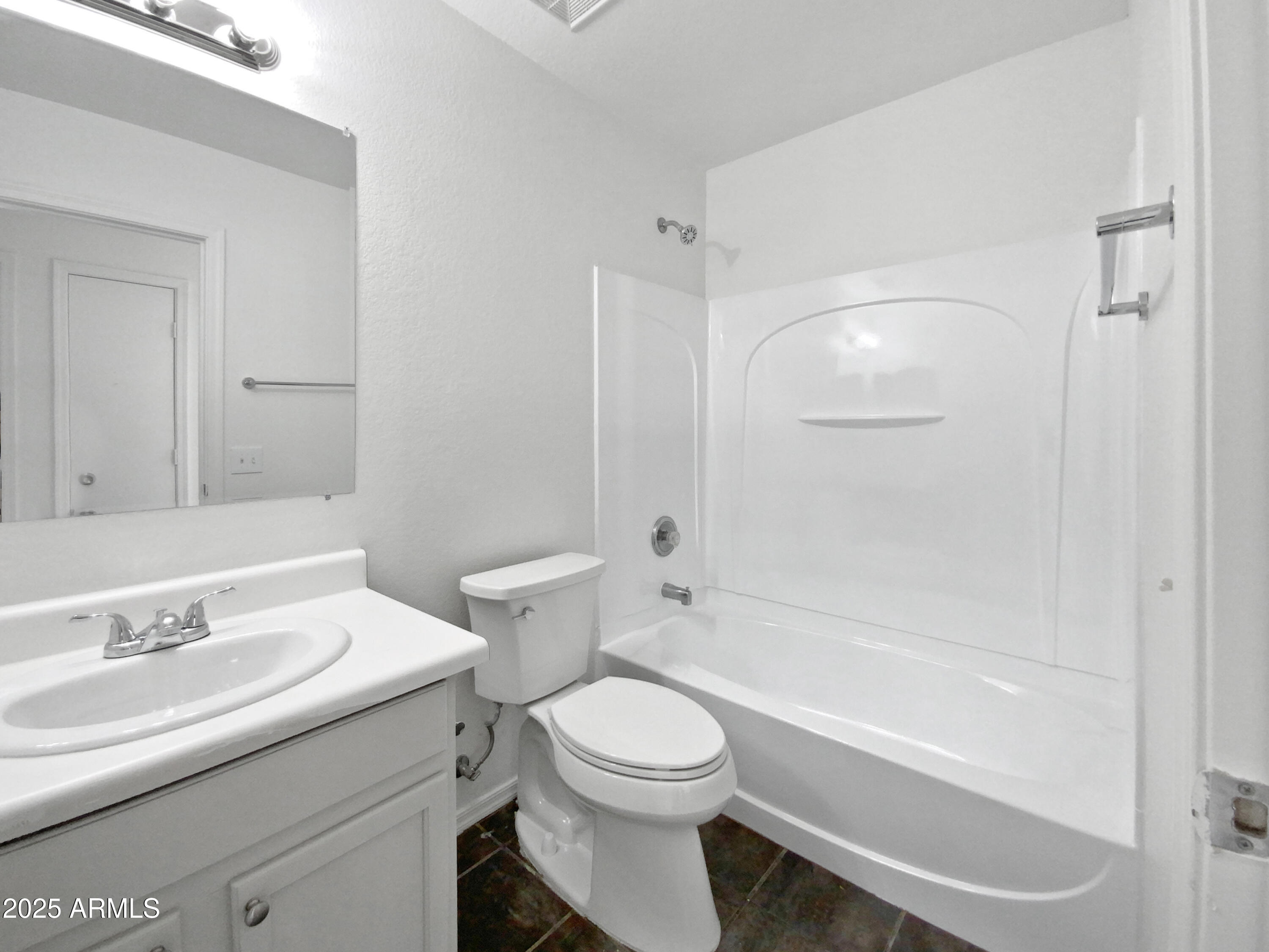 1639 East Desert Rose Trail San Tan Valley, AZ 85143 - Photo 7 of 18 listing_6