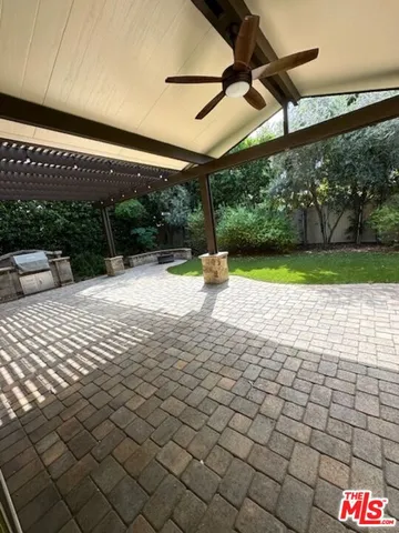 a view of outdoor space