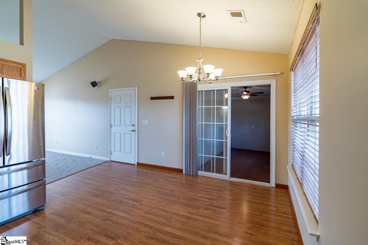 342 Dobson Road Duncan, SC 29334 - Photo 5 of 25 Gallery Image 5