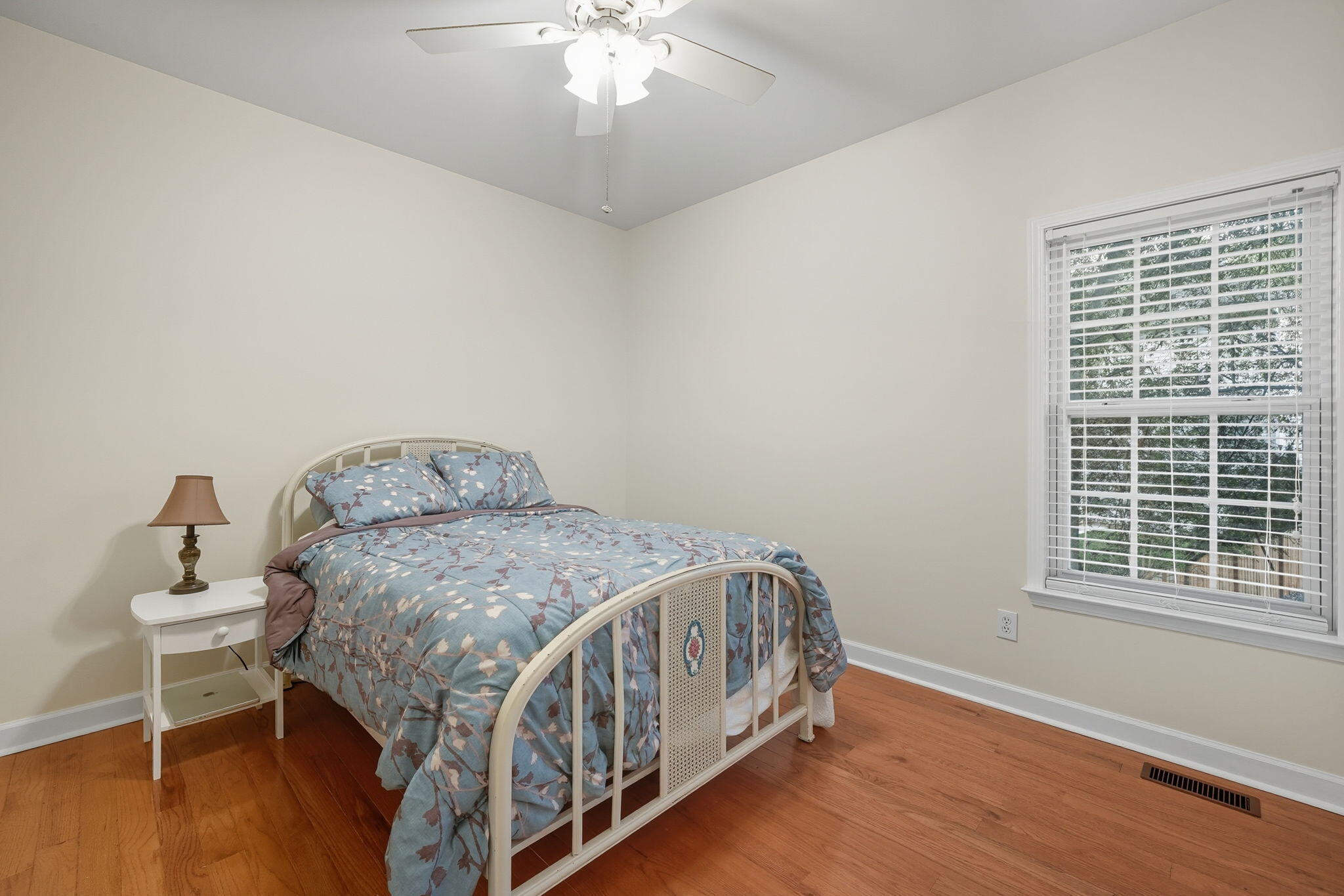 2301 Alexander Farms Court Southwest Marietta, GA 30064 - Photo 21 of 38 37-web-or-mls-CDS-34