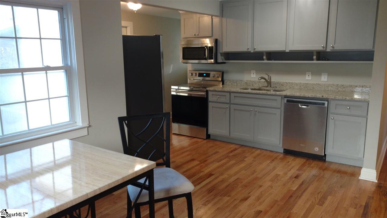 111 East Decatur Street Greenville, SC 29617 - Photo 4 of 13 Gallery Image 4