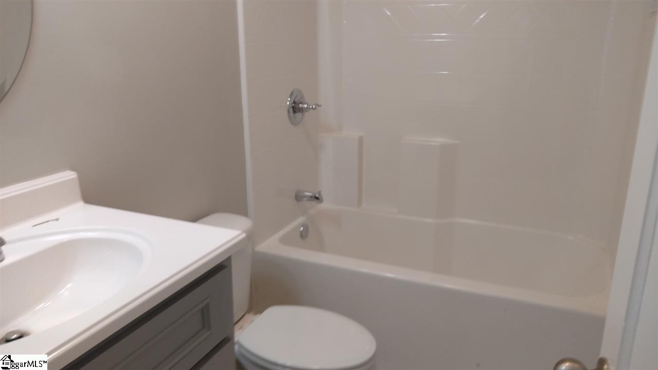 111 East Decatur Street Greenville, SC 29617 - Photo 8 of 13 Gallery Image 8