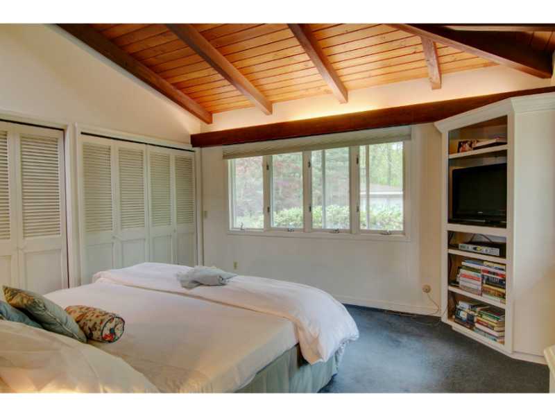 47 Pojac Point Road North Kingstown, RI 02852 - Photo 11 of 19 Master Bedroom.