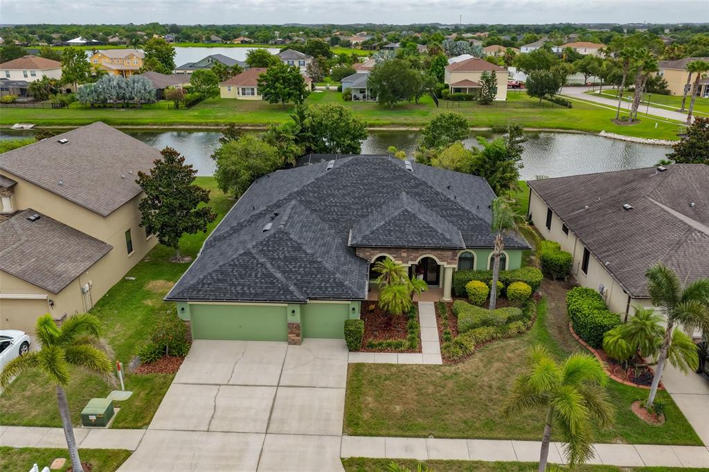 5305 Moon Shell Drive Apollo Beach, FL 33572 - Photo 2 of 62