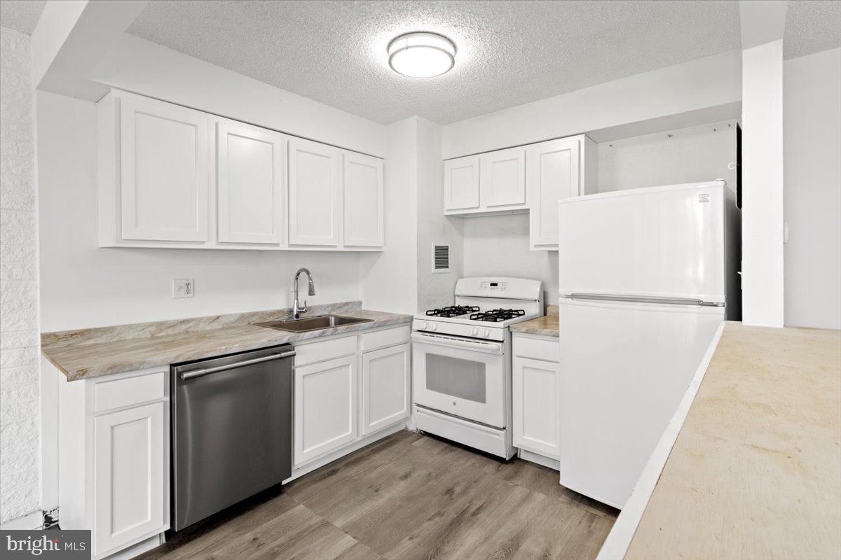 1826 Metzerott Road, Unit A4 Adelphi, MD 20783 - Photo 8 of 16 Gallery Image 8