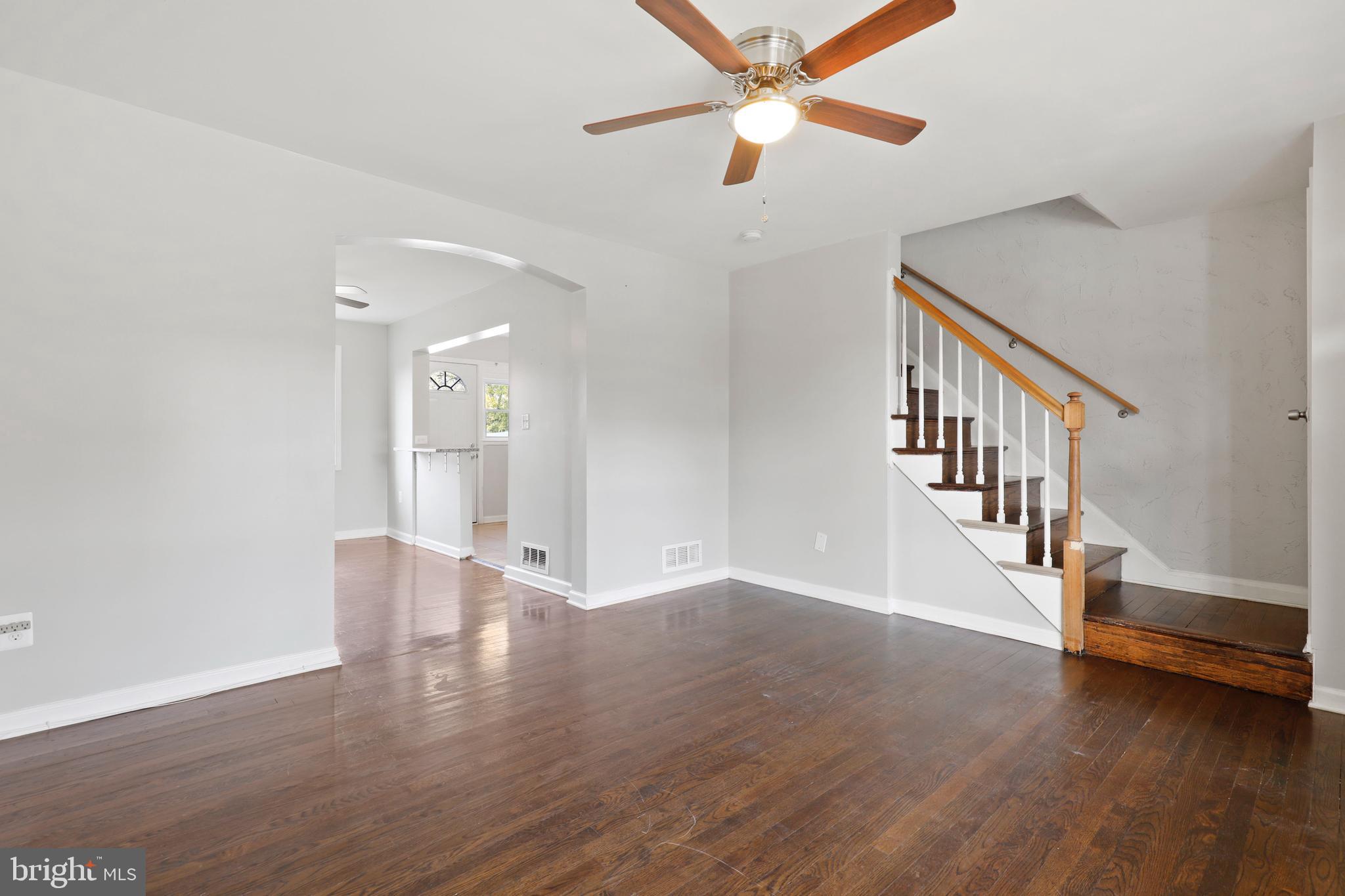 8008 Charlesmont Road Baltimore, MD 21222 - Photo 2 of 37