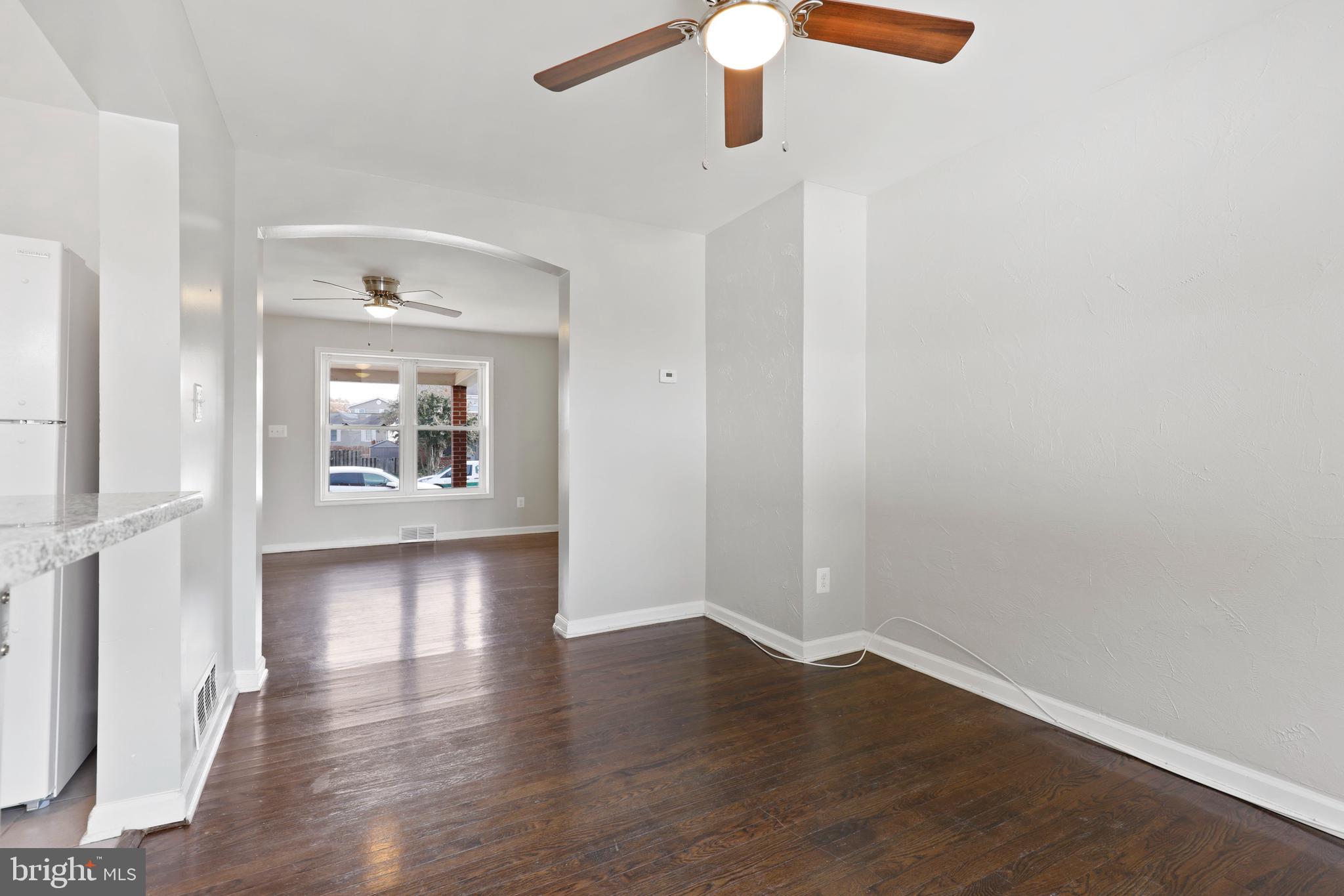 8008 Charlesmont Road Baltimore, MD 21222 - Photo 11 of 37