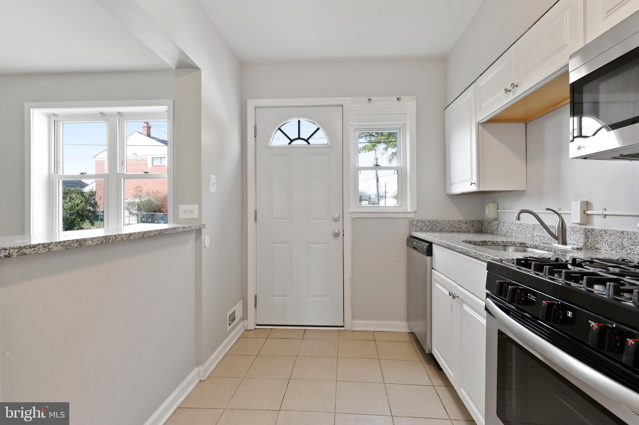 8008 Charlesmont Road Baltimore, MD 21222 - Photo 17 of 37